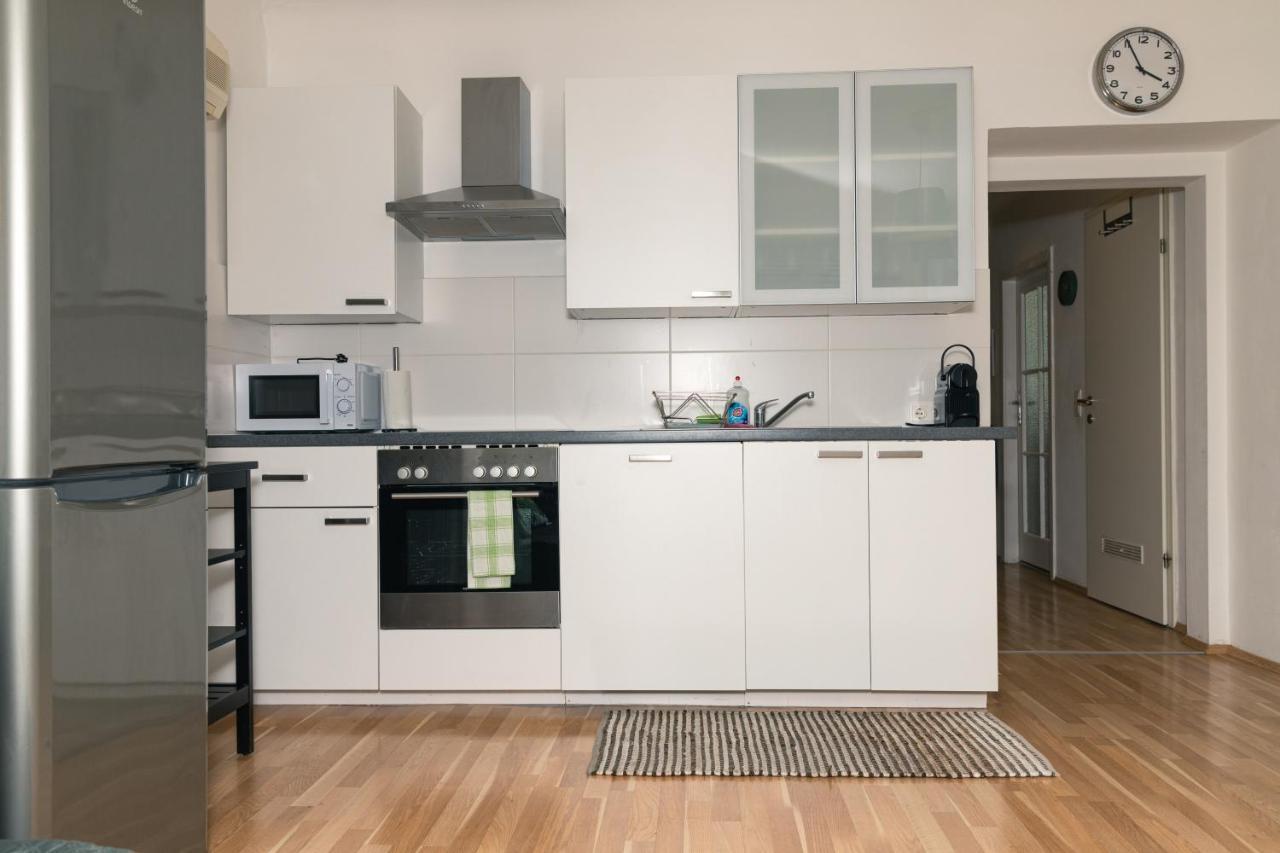 וינה Milky Way Top Floor 2-Bedroom Apartment Air Condition מראה חיצוני תמונה