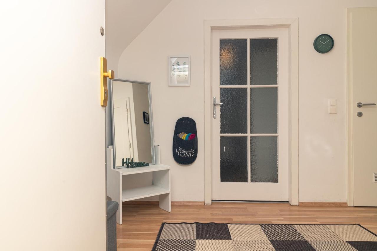 וינה Milky Way Top Floor 2-Bedroom Apartment Air Condition מראה חיצוני תמונה